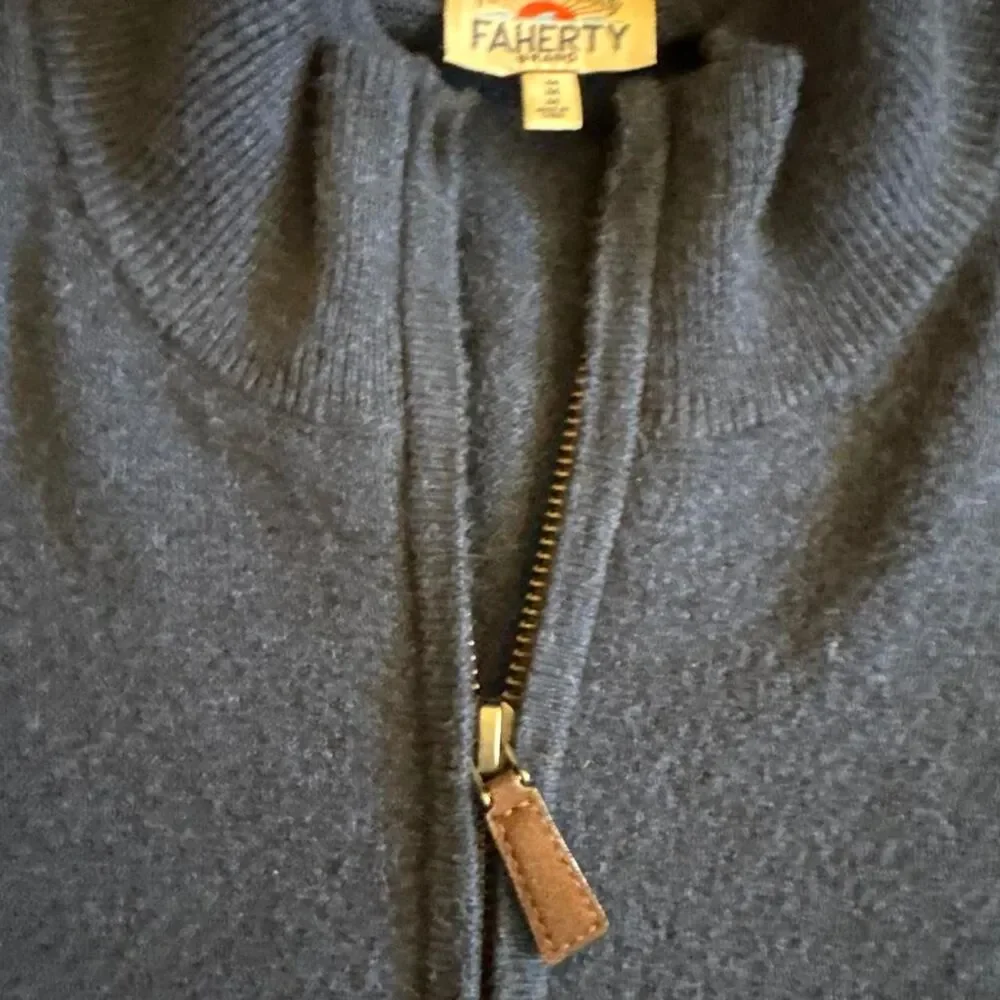 Faherty navy blue quarter 1/4 zip sweater pullover size medium